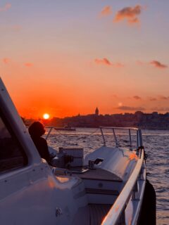 Golden hour in Istanbul☀️