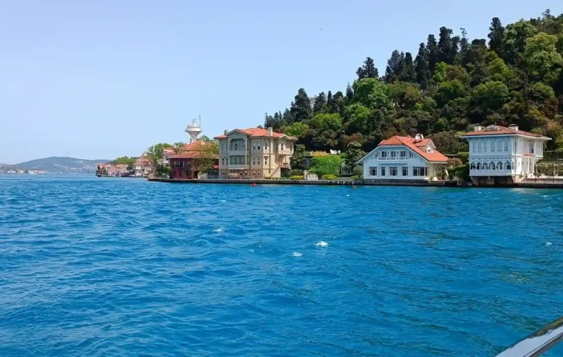 Bosphorus Morning Cruise on Luxuary Yacht ( Stop at Asian Side)